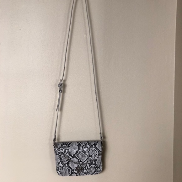 Urban Outfitters Snake Skin Purse - Picture 2 of 6